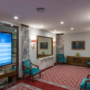 **** Hotel Bettoja Mediterraneo Italia